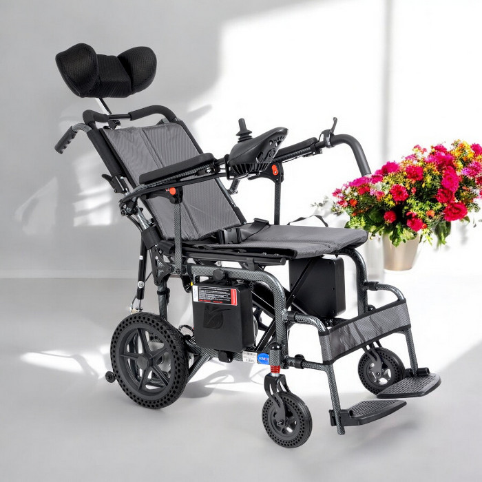 Comfort%20Plus%20DY01102%20Lityum%20Pilli%20Akülü%20Tekerlekli%20Sandalye