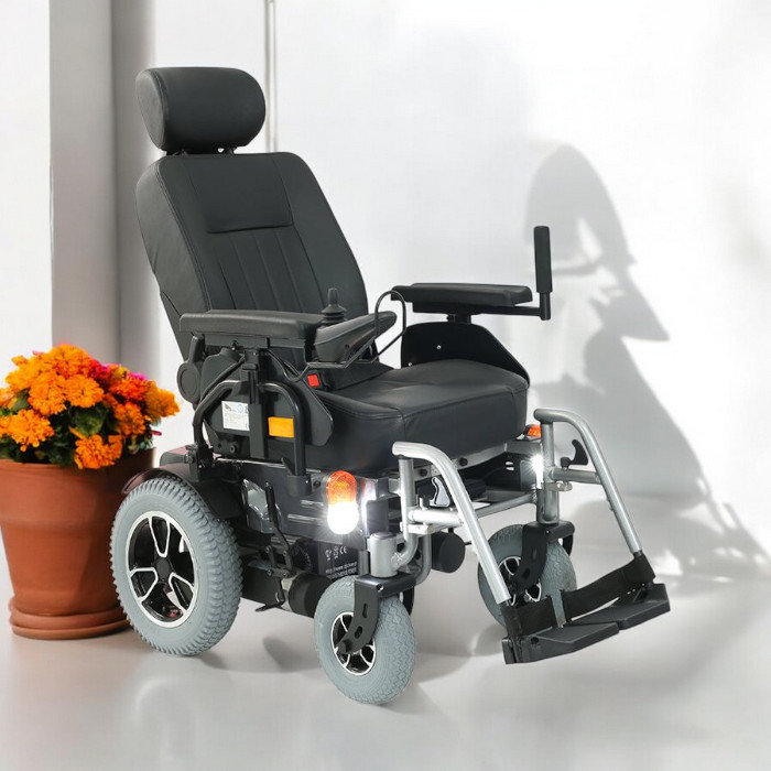 S220%20Standart%20Akülü%20Tekerlekli%20Sandalye